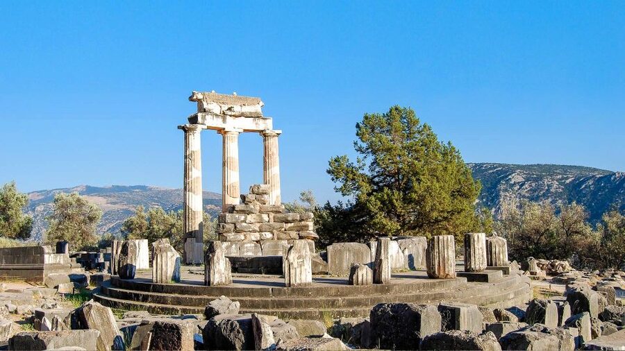 Delphi: Audiovisual self-guided tour with 3D models - Planning the five-day access period