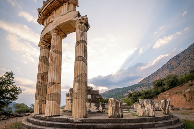 Delphi Full Day Private Trip From Athens With Lunch Overlooking the Sea - Lunch above olive groves and the sea