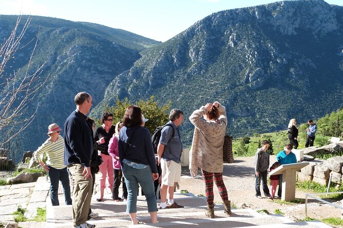 Delphi One Day Trip from Athens - The short Arachova stop on the return