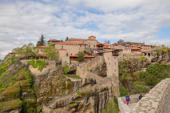 Discover Meteora's Monastic Heritage: Personalized Private Tour - What the local drivers add