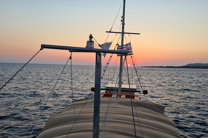 Dreamy Cruise sunset tour with dinner and unlimited wine! - Why this Kefalonia sunset cruise works