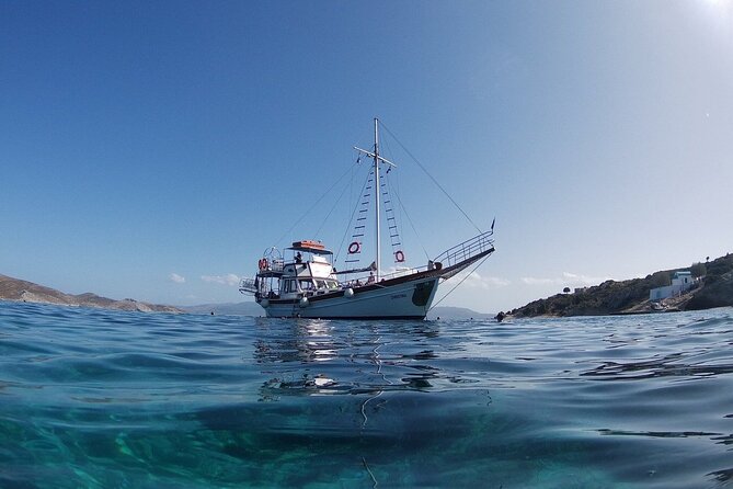 Dreamy Sails Daily Cruises at Argostoli Kefalonia Island - Vardiani Island and its vanished lighthouse