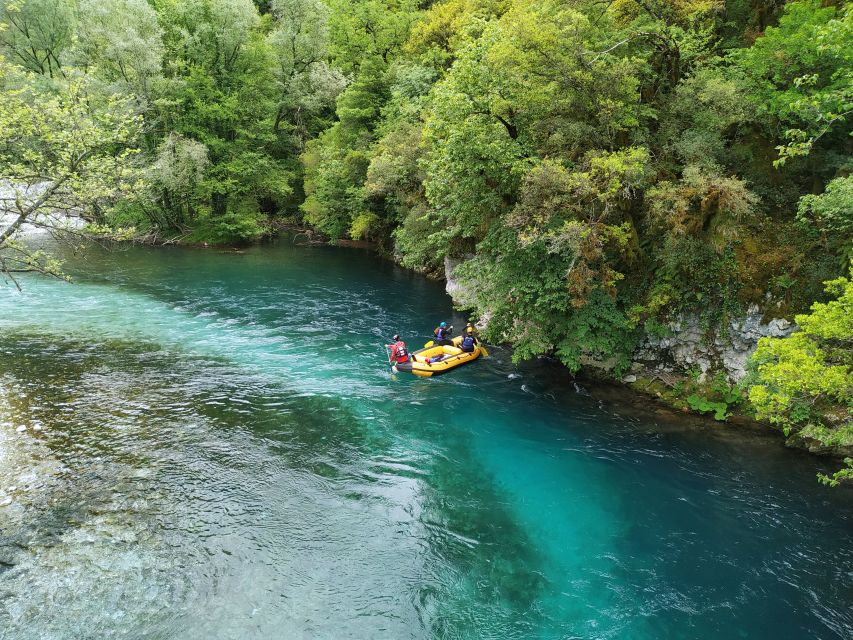 Epirus: Easy Rafting Experience on the Voidomatis River - One and a half hours through Vikos-Aoos National Park