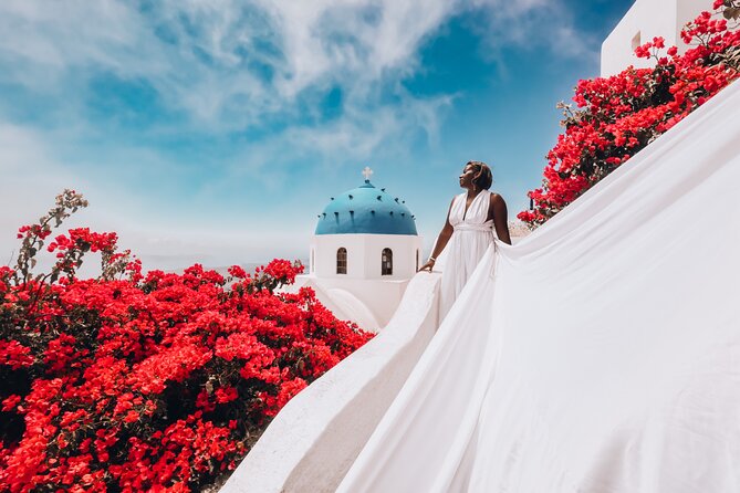 Exclusive Santorini Flying Dress Photoshoot with Pickup - Why this Santorini photoshoot works