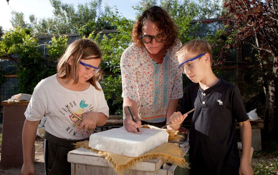 Experience Marble Carving: Naxos Island - A realistic look at the three and a half hours