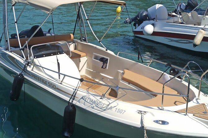 Explore Mani by boat - rent a boat in Kardamili (no licence) - Swimming at a natural pool