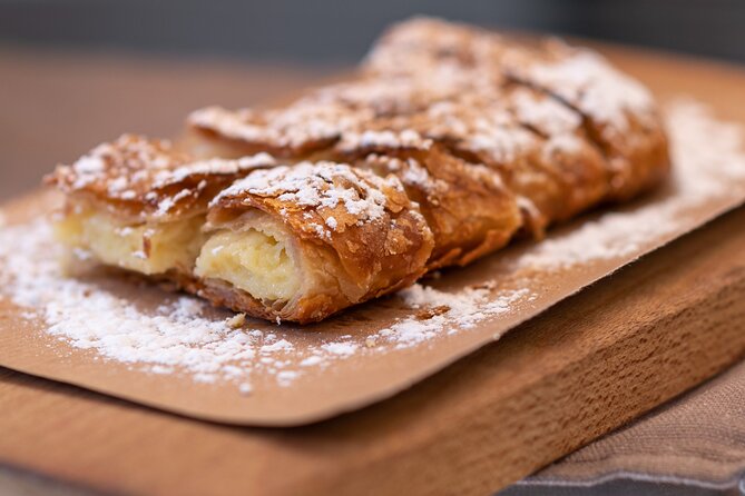 Explore the hidden food gems of Athens - Why this Athens food walk works