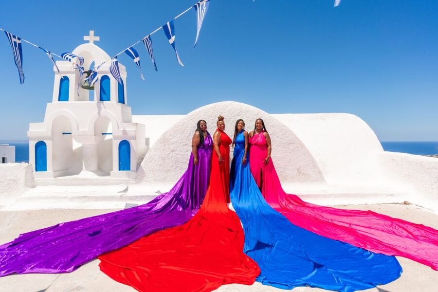 Flying Dress Santorini Photoshoot - Who should book this experience?