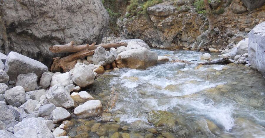 From Agia Galini/Matala: Samaria Gorge Hiking Tour - The gorge’s rock walls and narrow passages