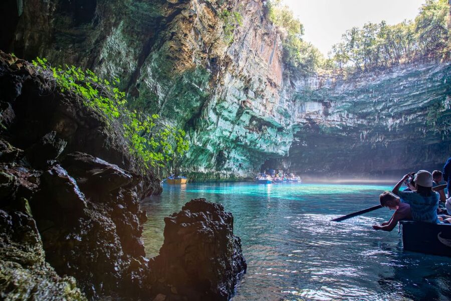 From Argostoli: Melissani Lake & Drogarati Caves Tour - Melissani Lake and the shared rowing boat