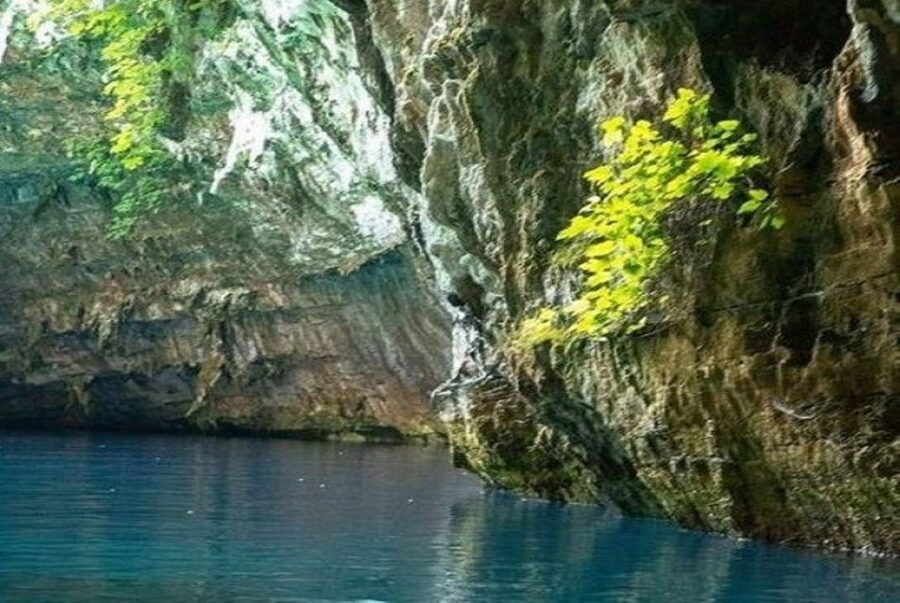 From Argostoli: Melissani Lake & Drogarati Caves Tour - Is $76 a good value?