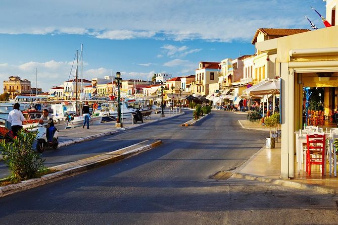 From Athens: Aegina Island guided tour in a day - Finding the Piraeus meeting point