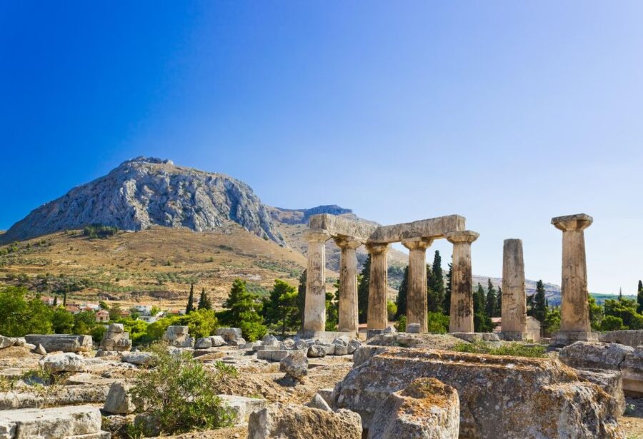 From Athens: Ancient Corinth Day Trip with Canal & VR Guide - The Corinth Canal in a 45-minute stop