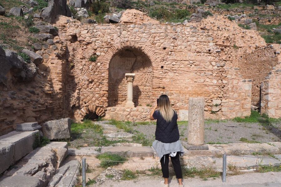 From Athens: Day Tour to Delphi - The Delphi Archaeological Museum in 50 minutes