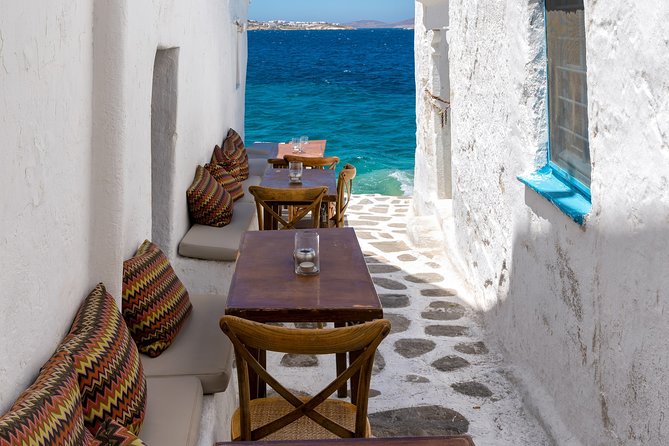 From Athens: Day Tour to Mykonos - A 60-minute walk through Mykonos town