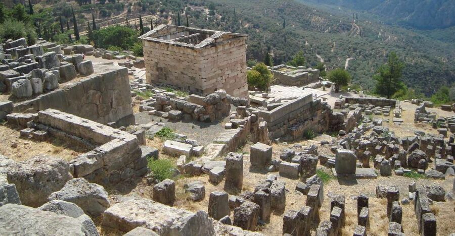 From Athens: Full Day Private Tour of Delphi - Key points at a glance