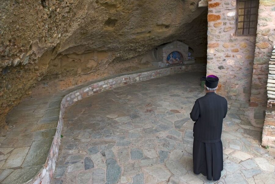From Athens: Meteora Monasteries and Hermit Caves Tour - The stairways and monastery visits