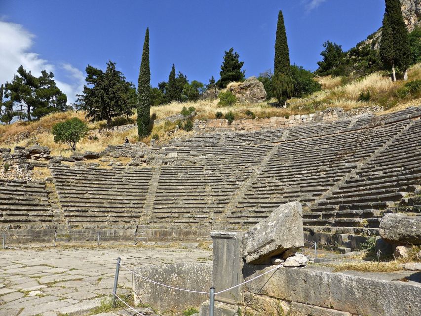 From Athens: Private Delphi and Thermopylae Guided Day Trip - What the private format is really worth