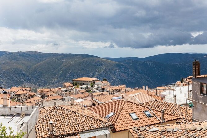 From Athens: Small-Group Delphi, Museum & Arachova Day Trip - Why Delphi makes a worthwhile day from Athens