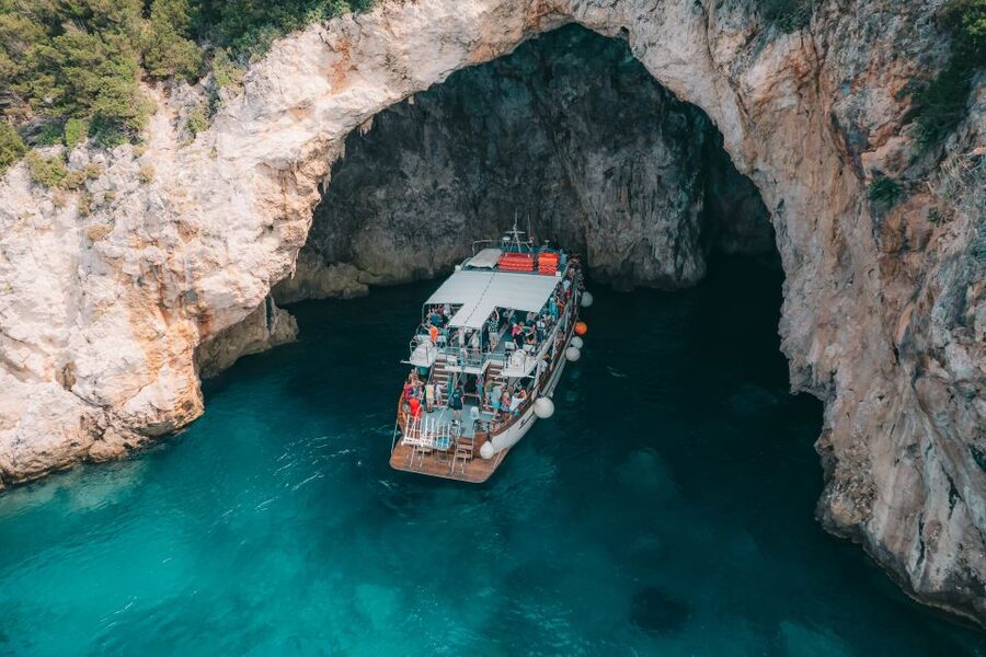 From Benitses/Lefkimmi: Blue Lagoon & Papanikolis Cruise - The boat is the real question