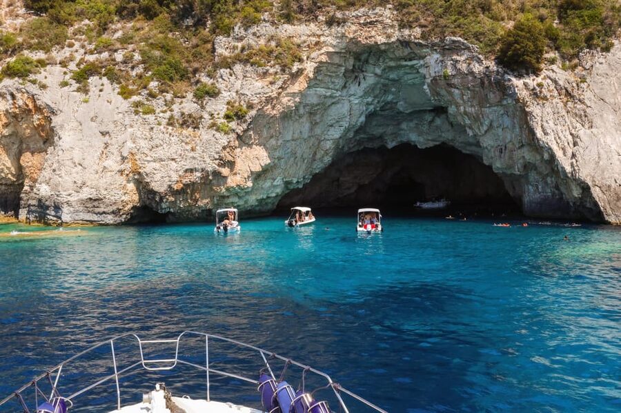From Corfu: Luxury Yacht Cruise to Paxos and Antipaxos - The return journey and onboard comfort