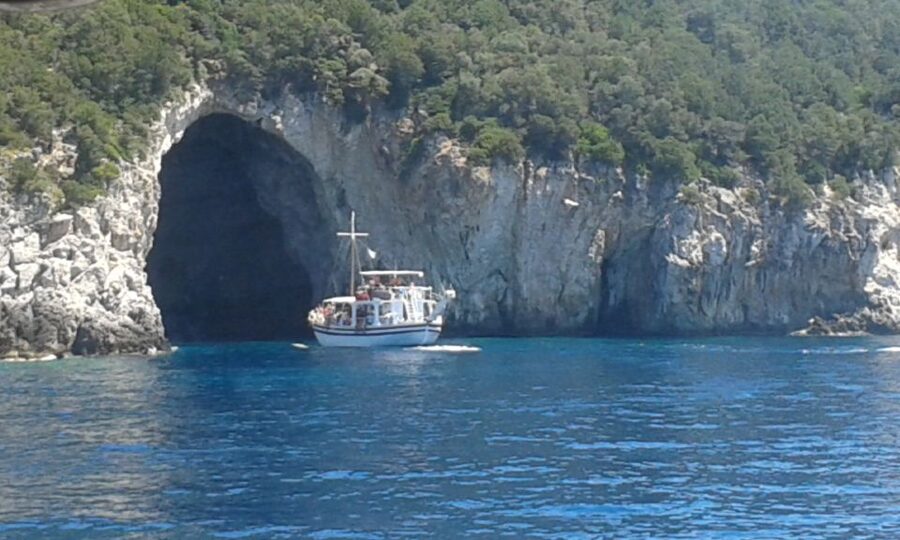 From Corfu Town: Syvota and Blue Lagoon Full-Day Boat Cruise - The return across the Ionian Sea