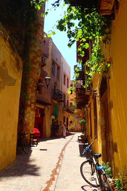 From Heraklion: Cruise to Balos Lagoon and Chania Old Town - Returning to Kasteli, then heading for Chania