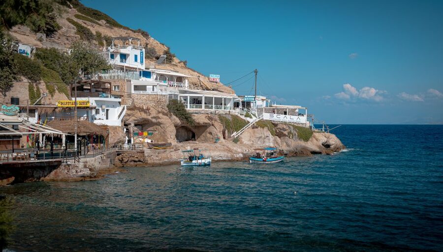 From Heraklion: Day Trip to Matala Hippie Beach and Caves - Exploring the caves above the beach