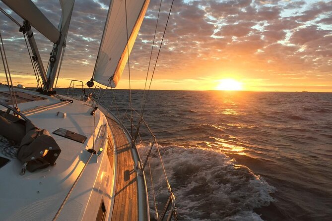 From Heraklion:Small group 5,5h Sunset Sailing trip to Dia Island - The Venetian harbor gives you a shore-side opening