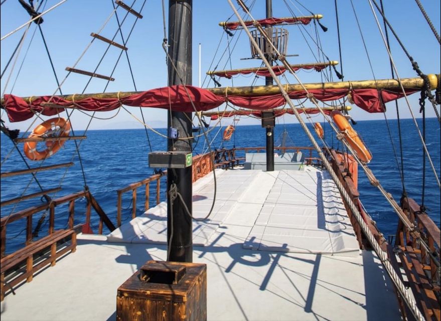 From Kardamena: Nisyros, St.Antonios & Yali Islands Cruise - Mandraki, Nisyros, and the 200-Step Climb