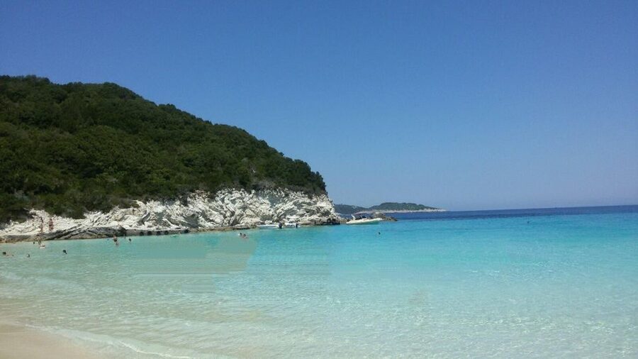 From Lefkimmi: Paxos, Antipaxos & Blue Caves Boat Tour - What the $67 price really includes