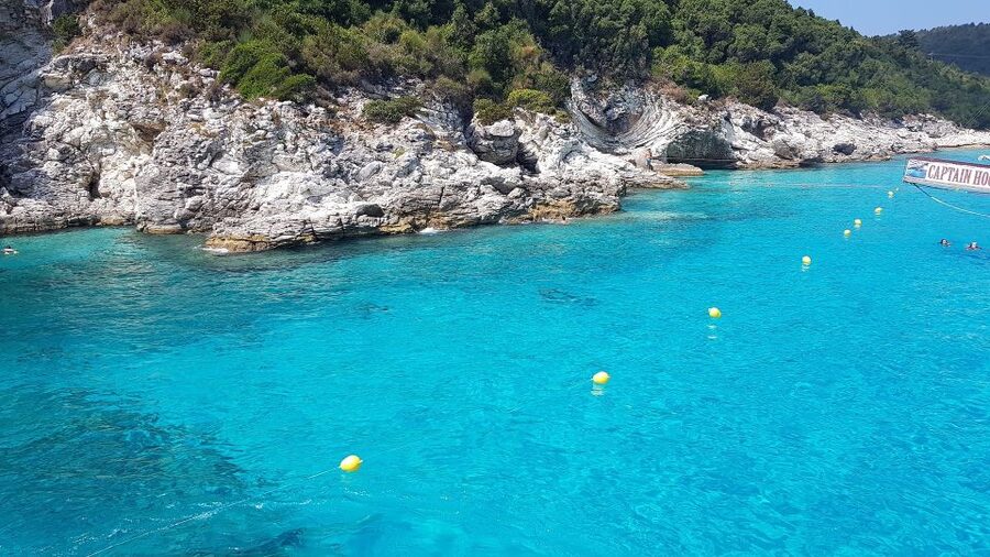 From Lefkimmi: Paxos, Antipaxos & Blue Caves Boat Tour - Pickup from Kavos, Lefkimmi, and southern Corfu