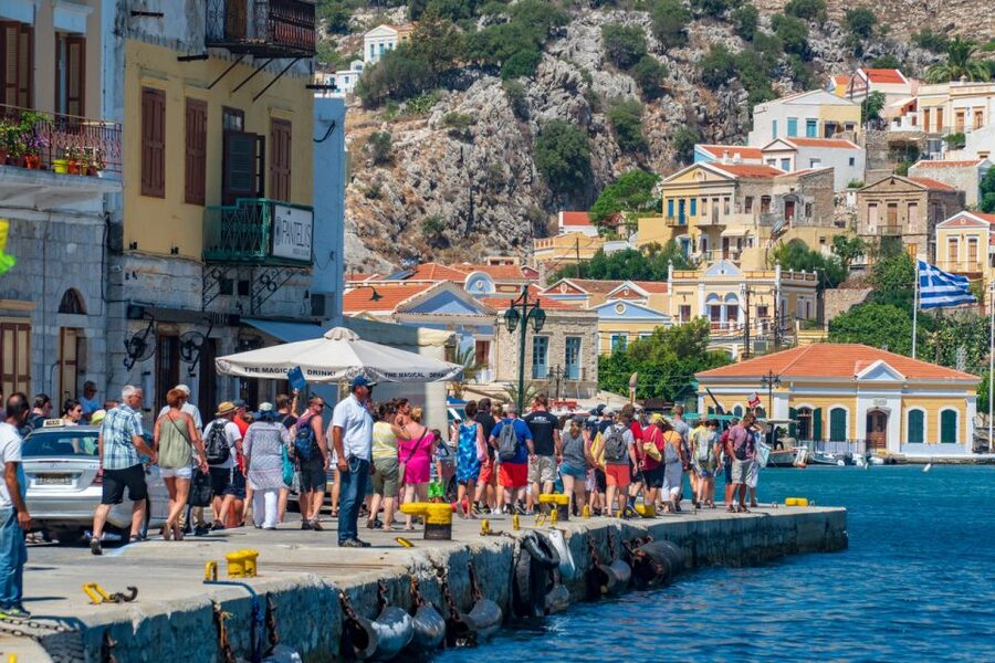 From Lindos: Rhodes Old Town and Speedboat Trip to Symi - Three hours in Rhodes Old Town, if the schedule holds