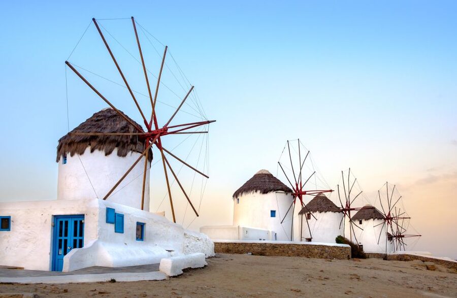 From Mykonos Cruise Port: Old Town Visit and Beach Getaway - A beach-first day from the cruise terminal