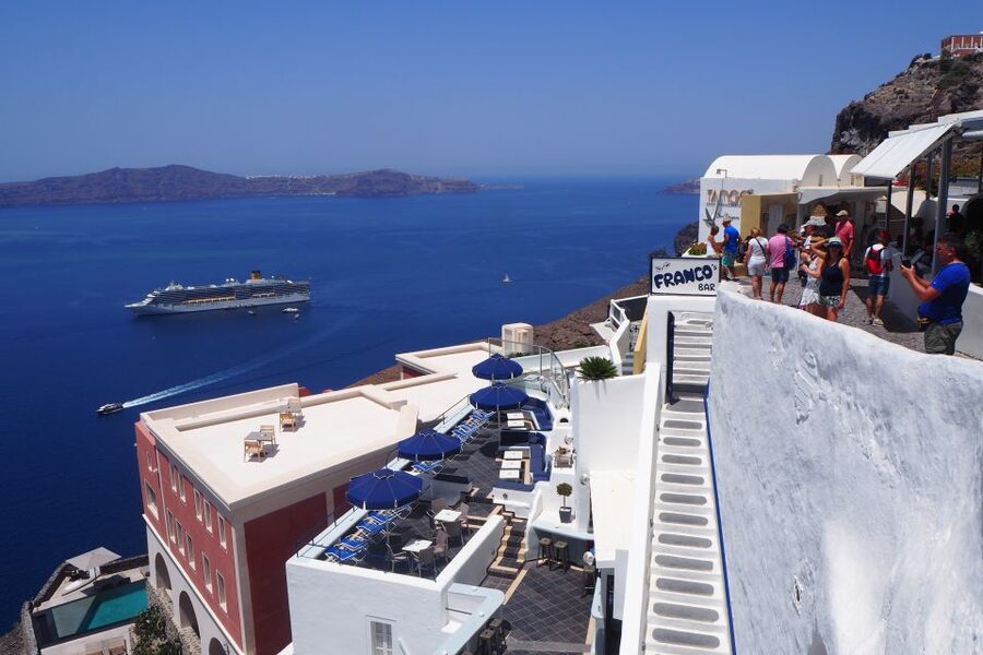 From Naxos: Full-Day Boat Trip to Santorini - Five and a half hours in Fira