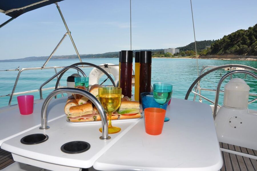 From Nea Fokea: Chalkidiki 6-Hour Cruise by Sailing Boat - Lunch near Kalithea Beach