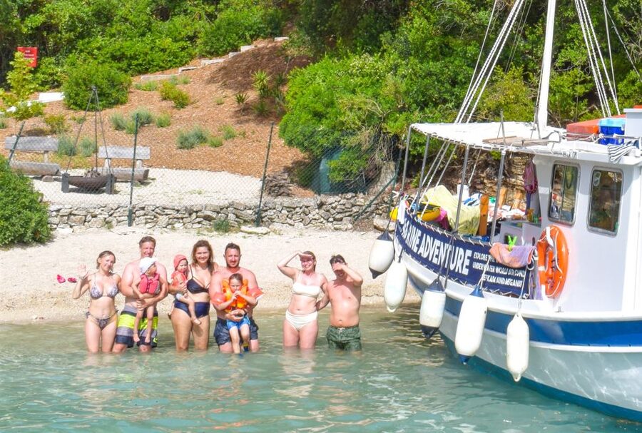 From Nidri: Marine Wildlife Cruise with Lunch and Swim Stops - Snorkeling over seagrass meadows