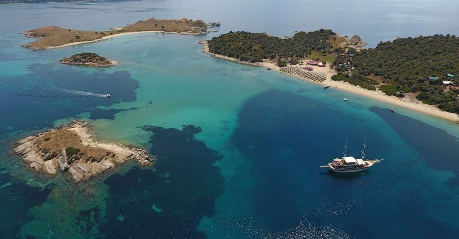 From Ouranoupoli: Blue Lagoon Two Island Cruise - Leaving Ouranoupoli for Halkidiki’s blue water