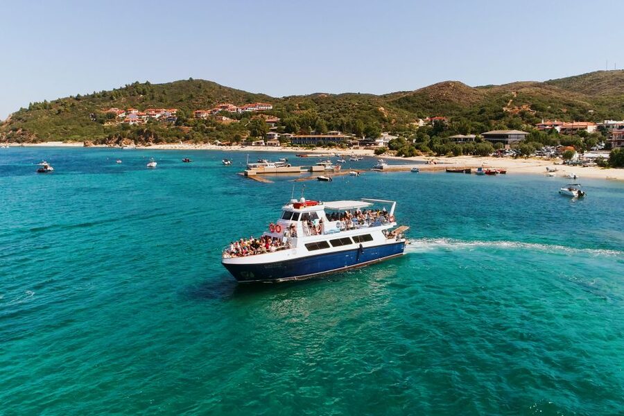 From Ouranoupolis: Cruise to Mount Athos Monasteries - Three hours along the Mount Athos coast