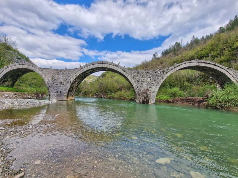 From Parga: Zagoria and Vikos Gorge Day Trip with Lunch - The road into Zagoria and its old stone bridges