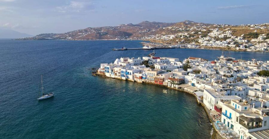 From Paros: Delos & Mykonos Full-Day Trip by Catamaran - What the catamaran ride is really like