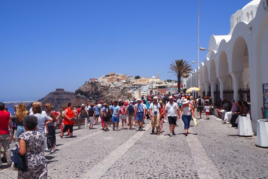 From Paros: Santorini Full-Day Boat Trip - Sailing toward Santorini’s volcanic cliffs