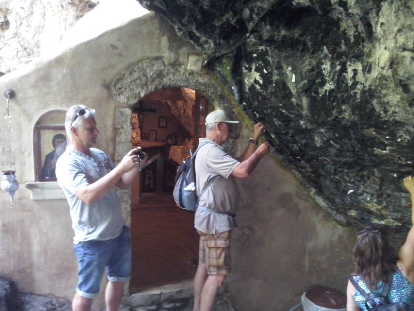 From Rethymno: Arkadi, Melidoni, and Margarites Tour - Apostoli’s Old Olive Oil Factory