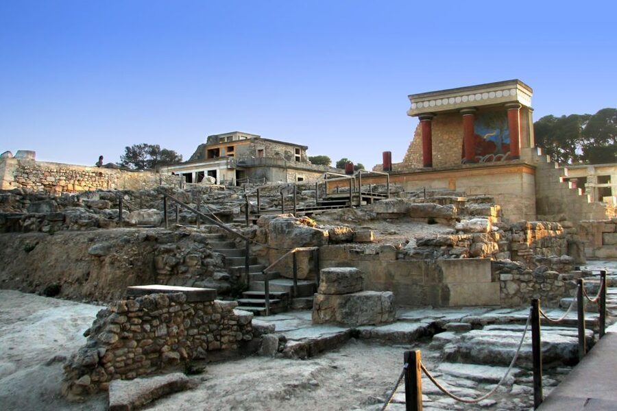 From Rethymno: Knossos Palace and Heraklion Guided Tour - Who should book this experience?