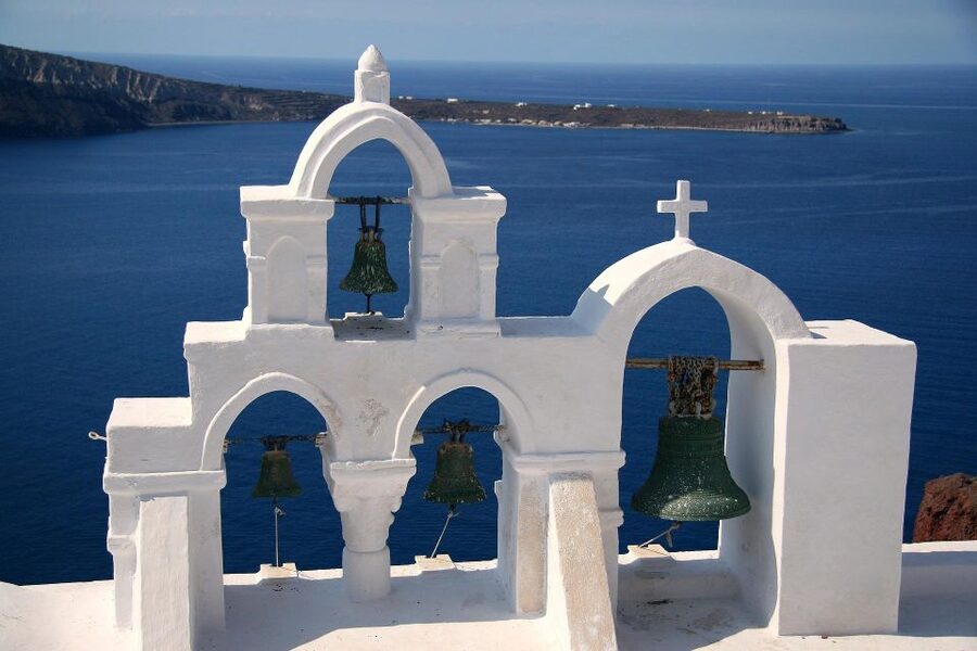 From Rethymno: Santorini Guided Tour and Cruise from Crete - Seasonal port changes you should check