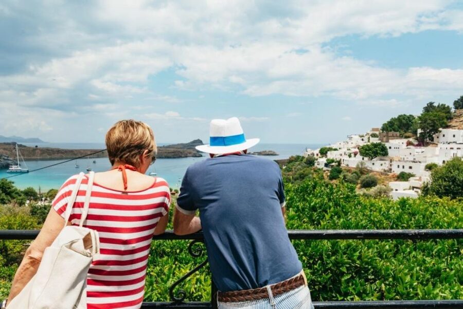 From Rhodes: Lindos Round-Trip Bus Transfer with Free Time - Choosing between Lindos Beach and St. Paul’s Bay