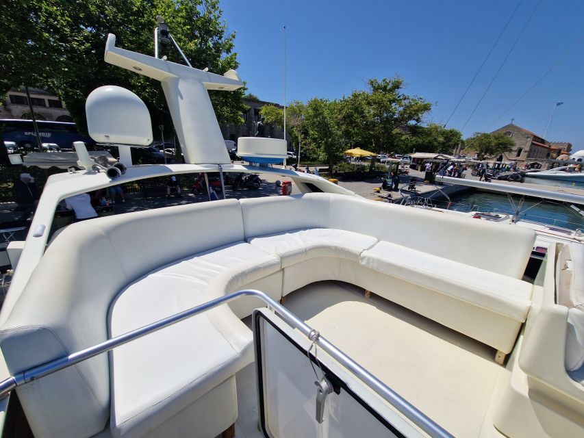 From Rhodes: Yacht Cruise to Lindos with Lunch and Drinks - Life aboard a 25-person yacht