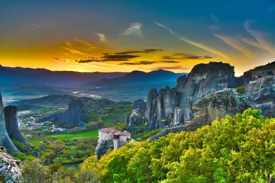 From Thessaloniki: Full Day Trip to Meteora - Why Meteora is worth the long ride from Thessaloniki