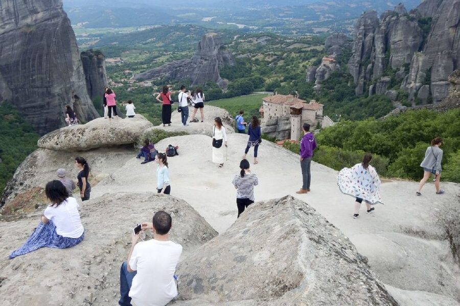 From Thessaloniki: Full Day Trip to Meteora - The guide can make or break the experience
