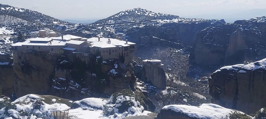 From Thessaloniki: Private Day Trip to Meteora with Transfer - Why Meteora makes this day trip worthwhile